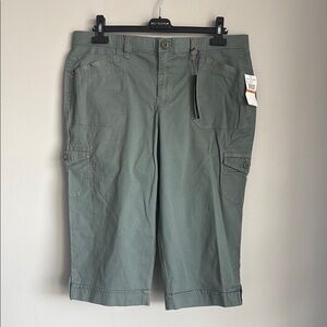 Gloria Vanderbilt Women's Green Cargo Shorts